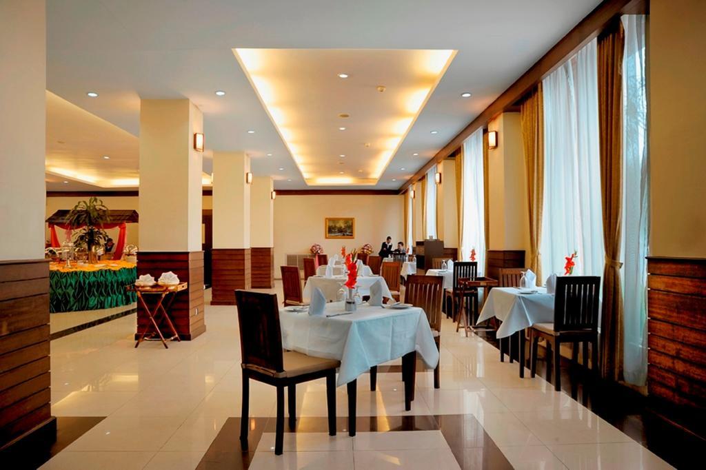 Hotel יאנגון מראה חיצוני תמונה