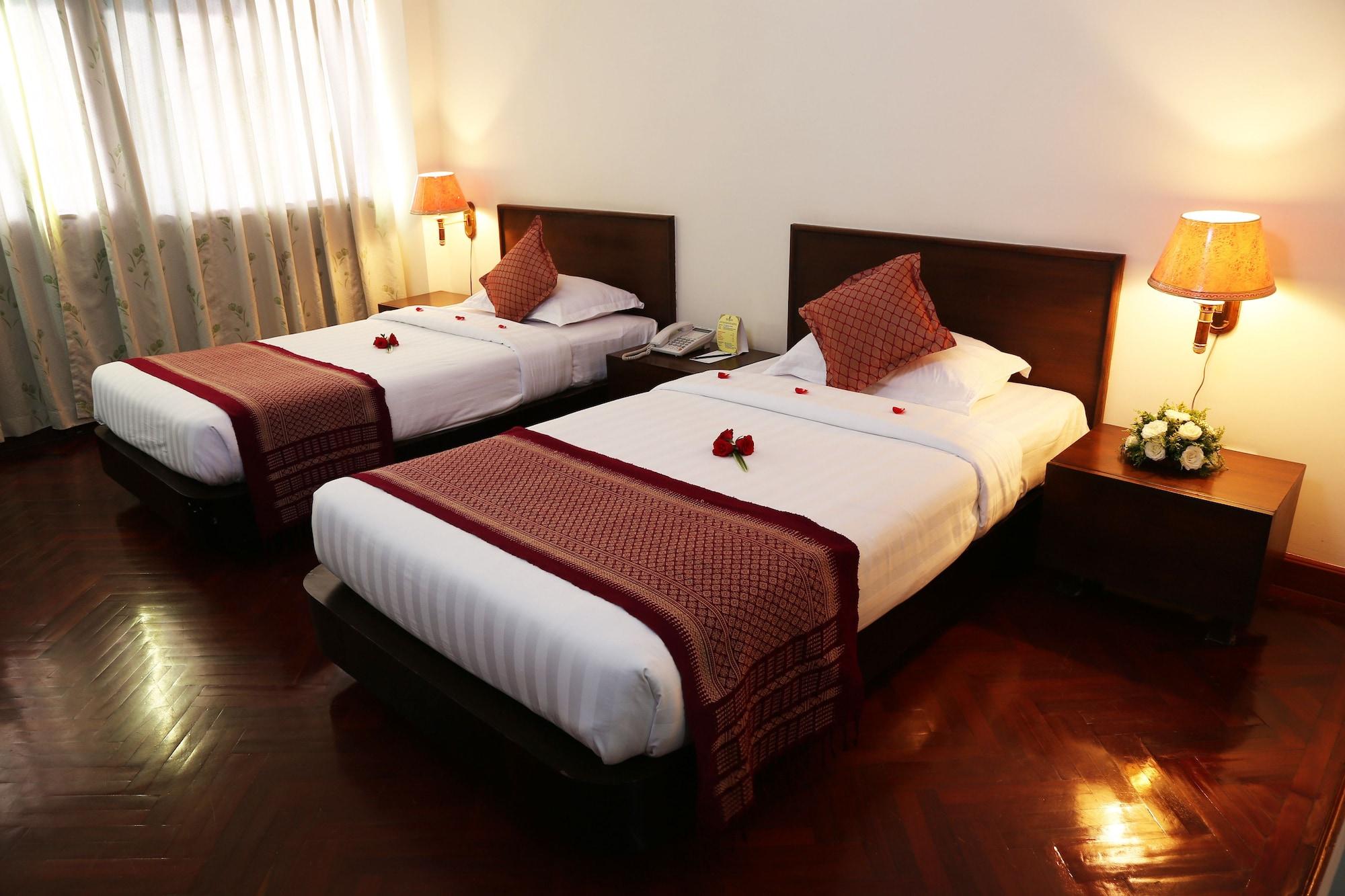 Hotel יאנגון מראה חיצוני תמונה