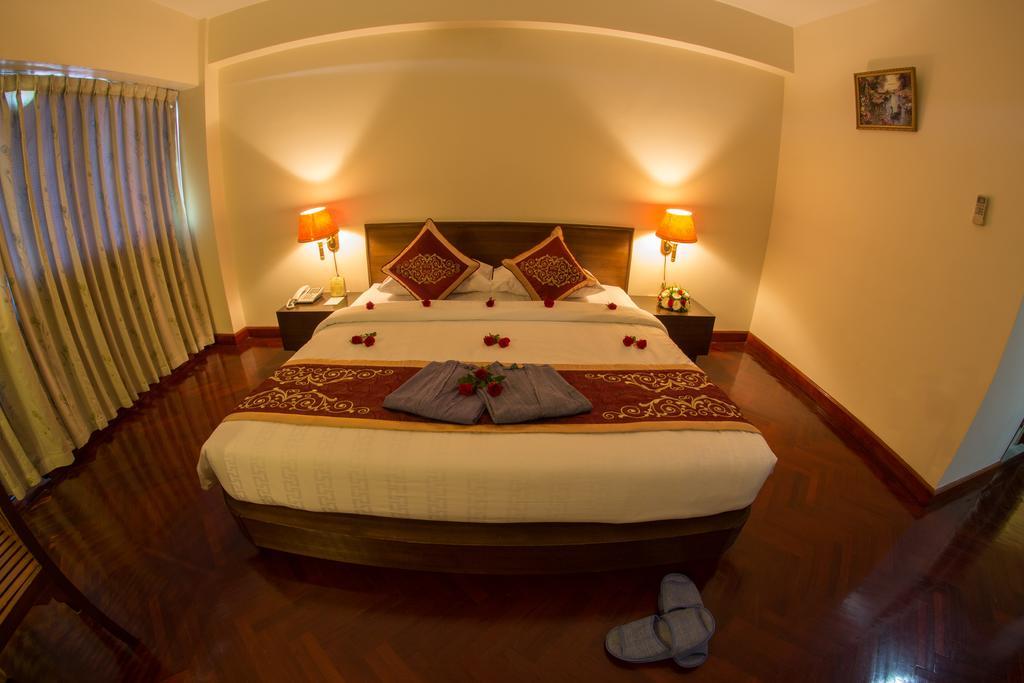 Hotel יאנגון מראה חיצוני תמונה