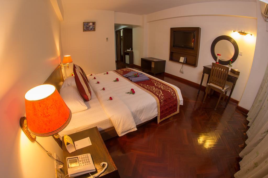 Hotel יאנגון מראה חיצוני תמונה