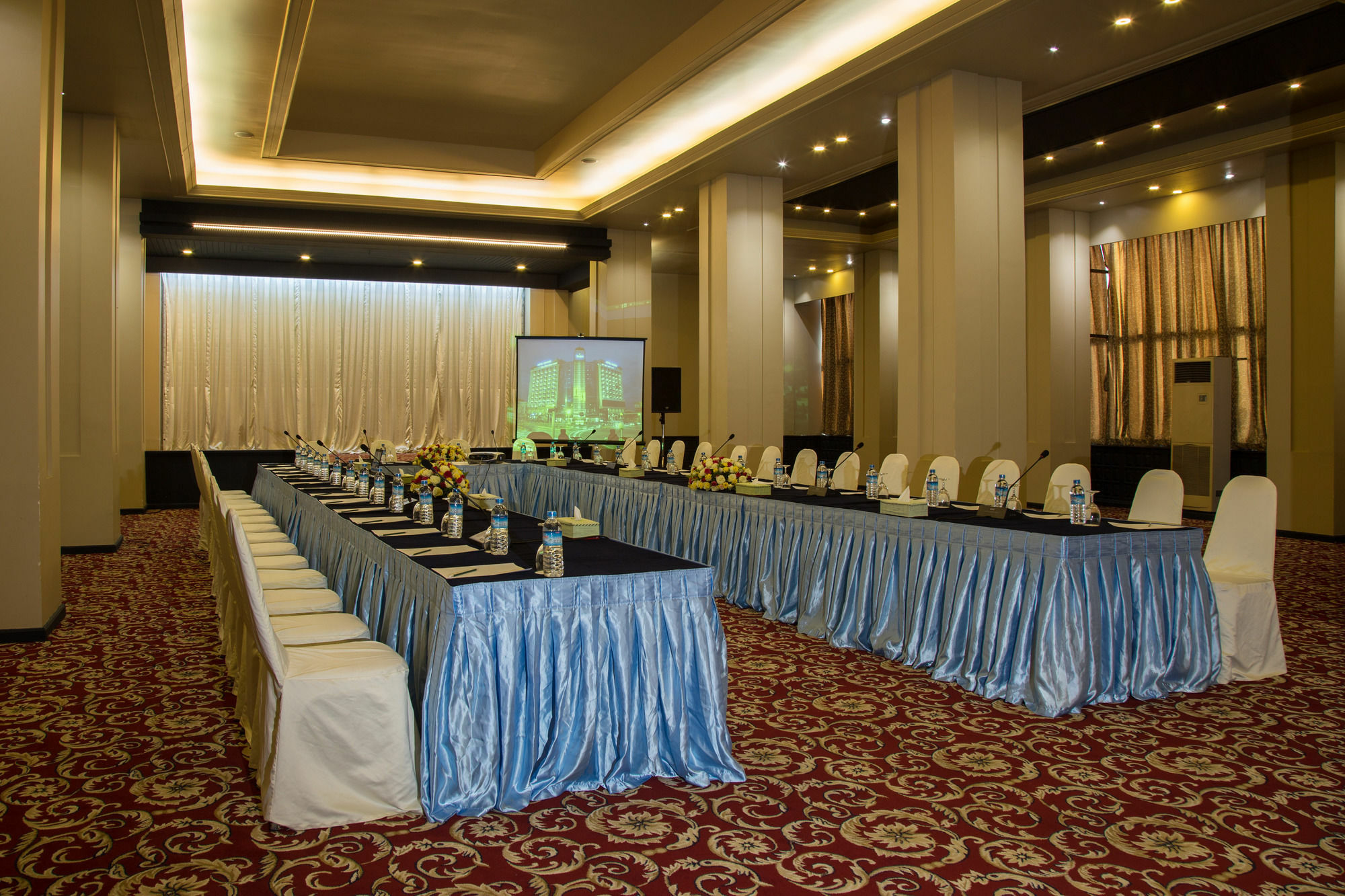 Hotel יאנגון מראה חיצוני תמונה