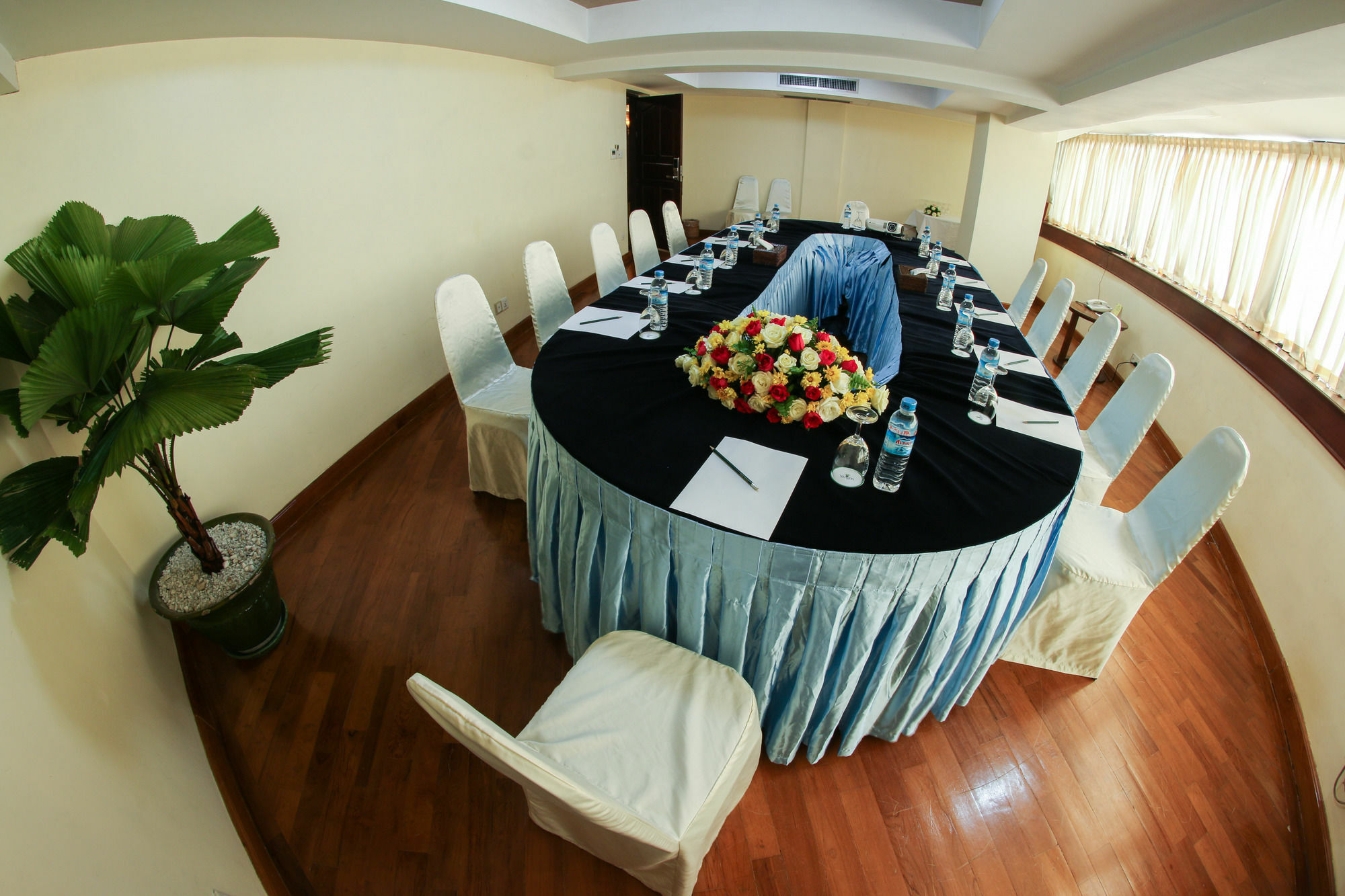 Hotel יאנגון מראה חיצוני תמונה